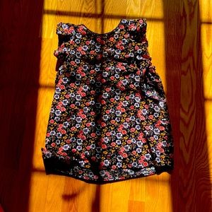 Adorable Loft XS floral shell. NWOT